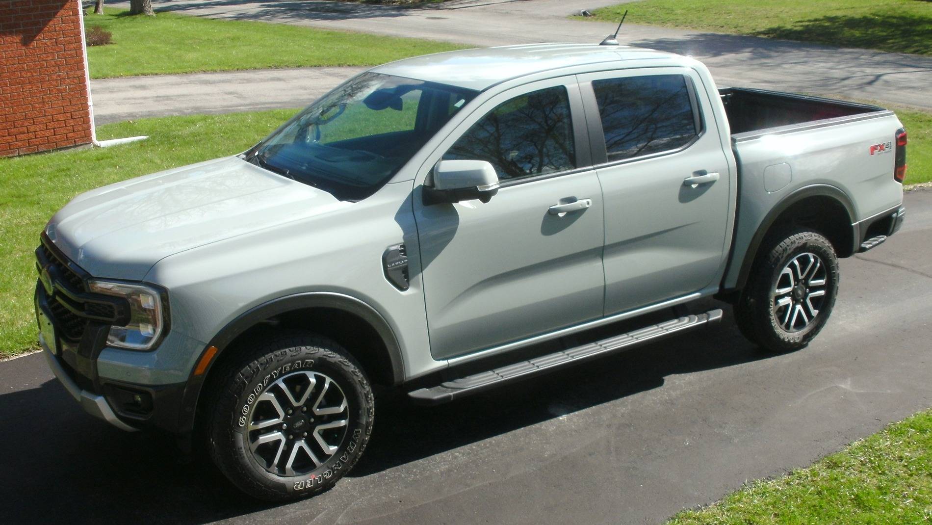 Ford Ranger Cactus Gray Drv side view