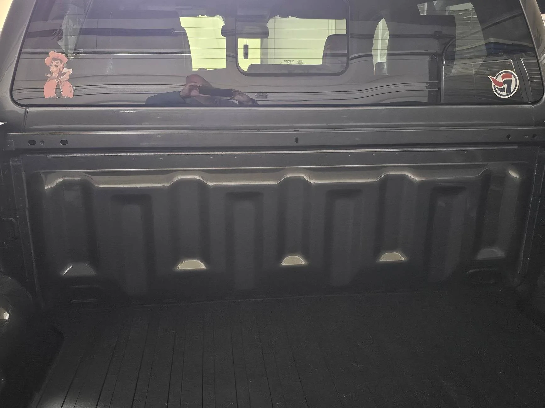Ford Ranger Missing trim or not?? 20240420_162338