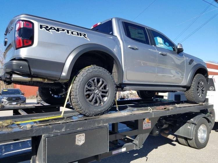 Ford Ranger Poll: Has your Ranger / Ranger Raptor been delivered (or at other stage)?? 436733212_26025557127031567_3102050235558682350_n