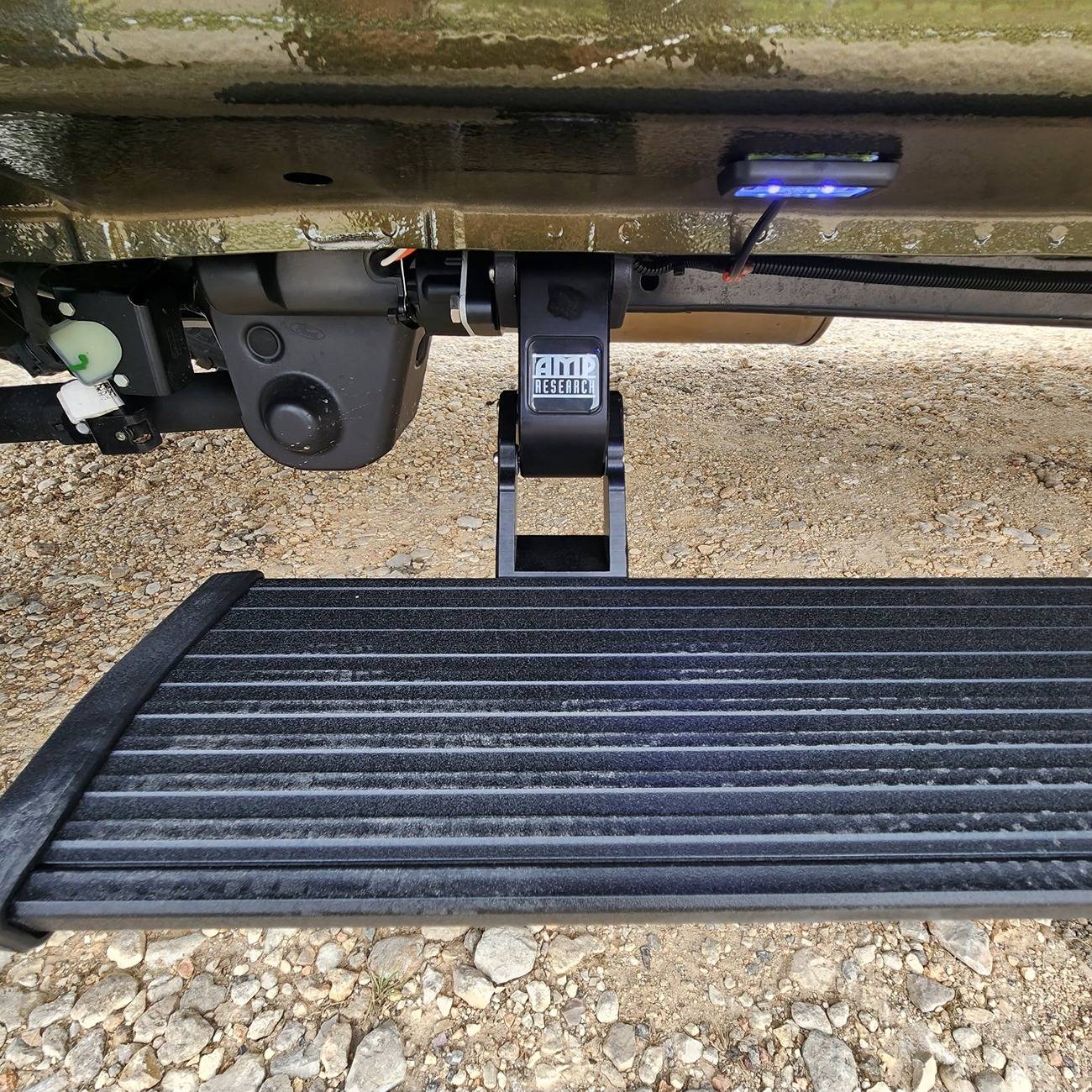 Ford Ranger Powered running boards installed on the 24 RR 20240425_155219