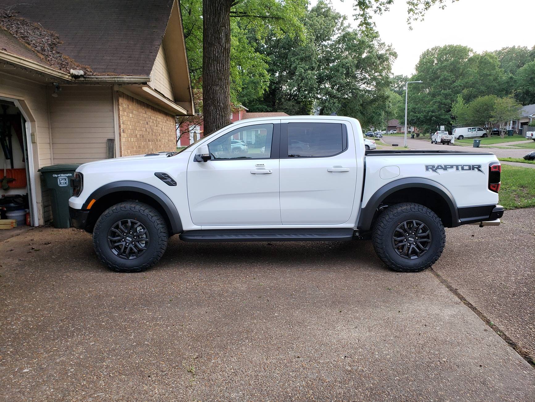 Ford Ranger Got one! White Ranger Raptor 20240426_191529