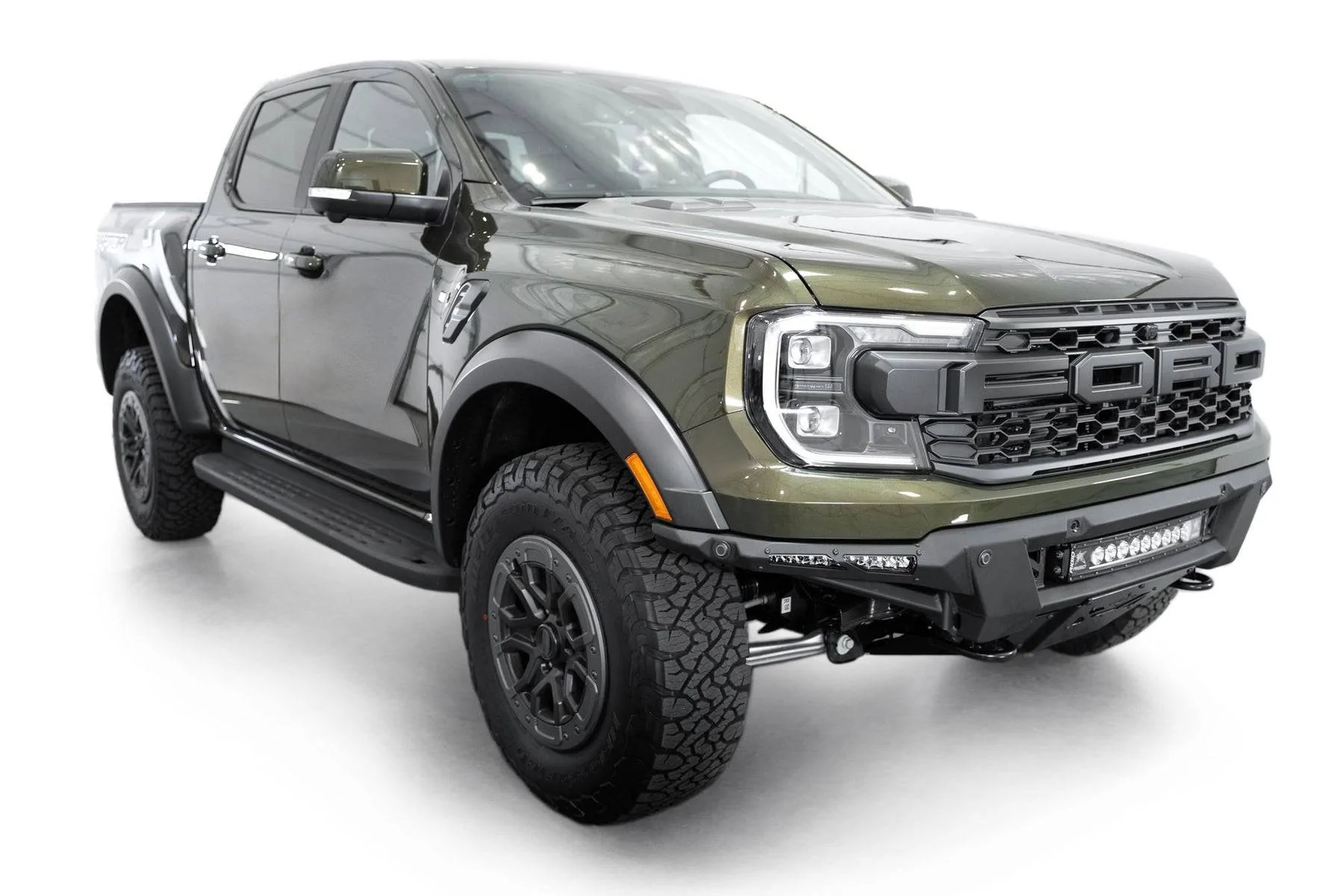Ford-Ranger-Raptor-Phantom-Front-Bumper-Installed-2_1800x1800.webp