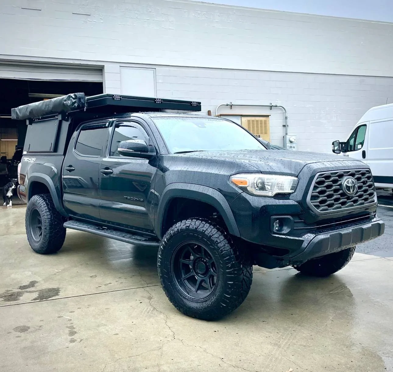 Ford Ranger RSI Smartcap installed on my Shelter Green 2024 Ranger Raptor IMG_6215