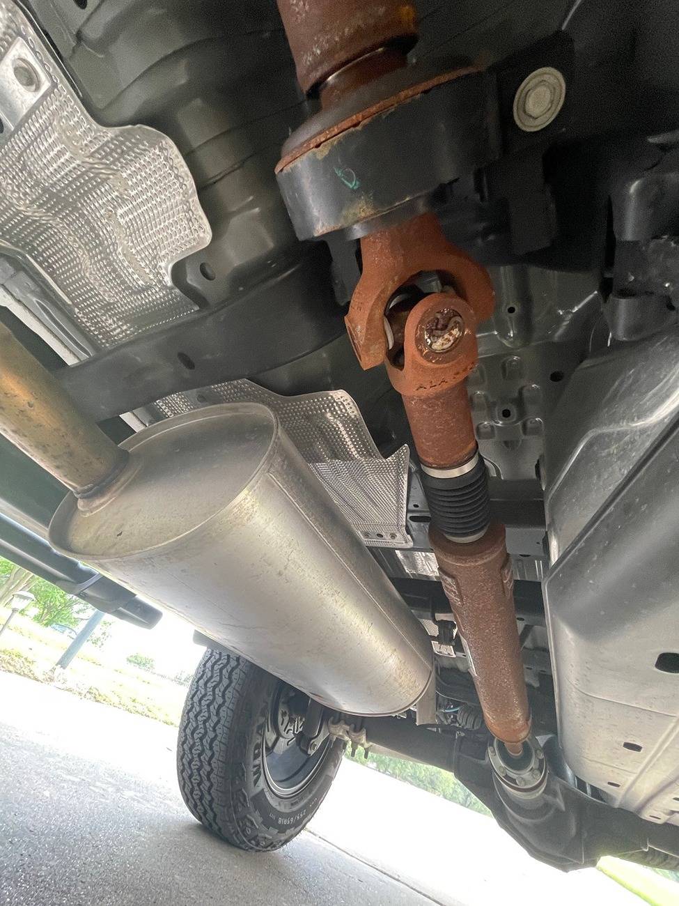 Ford Ranger Doors hard to close rust1