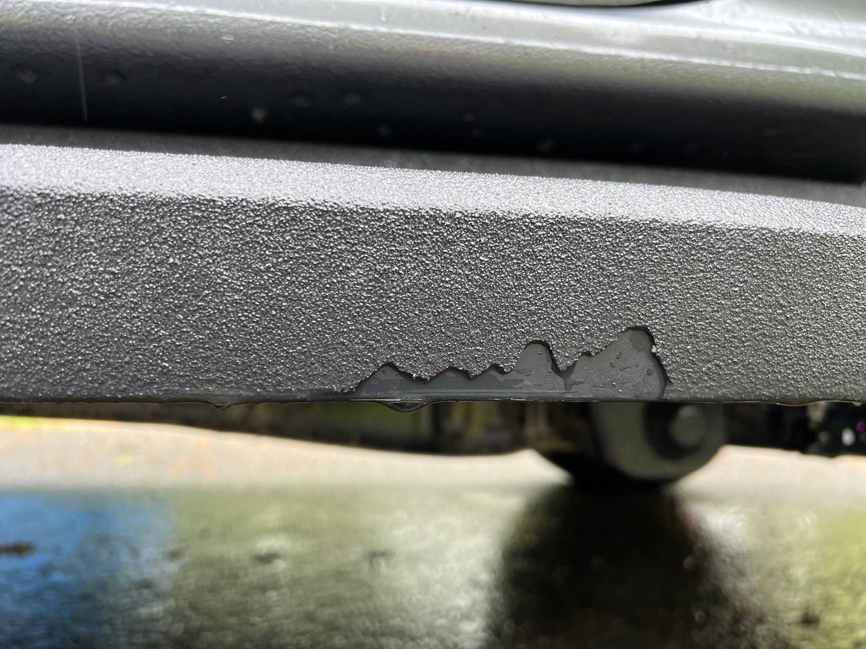 Ford Ranger Side step quality issue - chipped IMG_1396