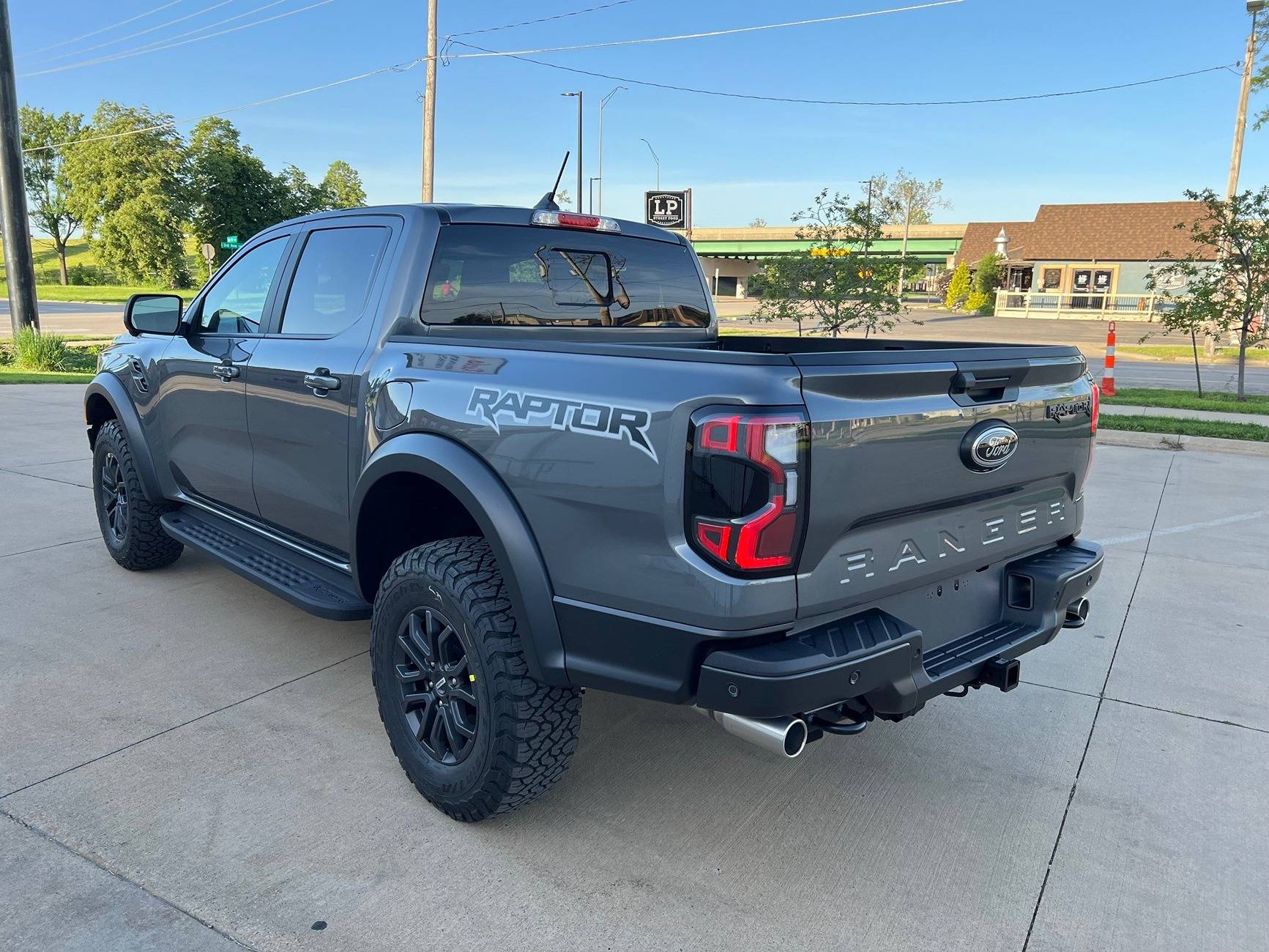 Ford Ranger 2024 Ranger Raptor Carbonized Gray Metallic For Sale 9
