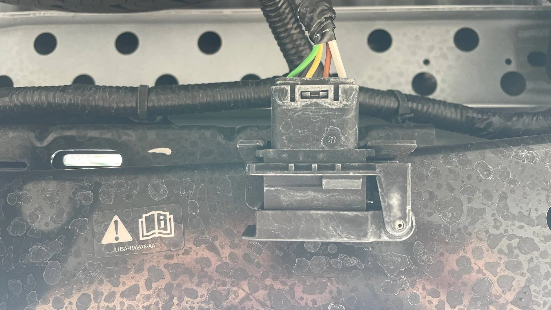 Electrical Outlet 03.webp