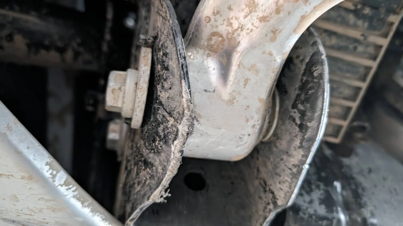 Ford Ranger My Ranger Raptor Off Roading Pics… lower control arm bracket