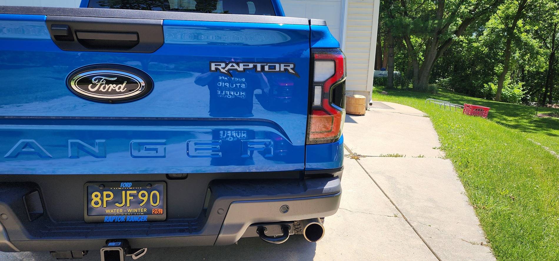 Ford Ranger Warning: Tailgate Letters from previous generation Ranger does not fit 20240525_125121