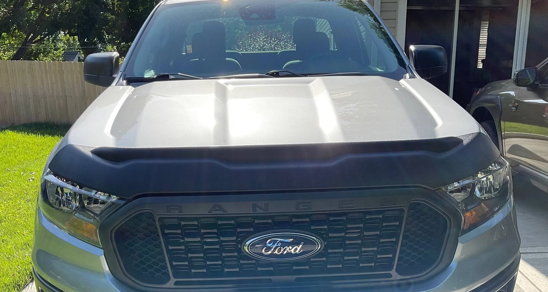 Ford Ranger Aeroskin II Deflector IMG_0095