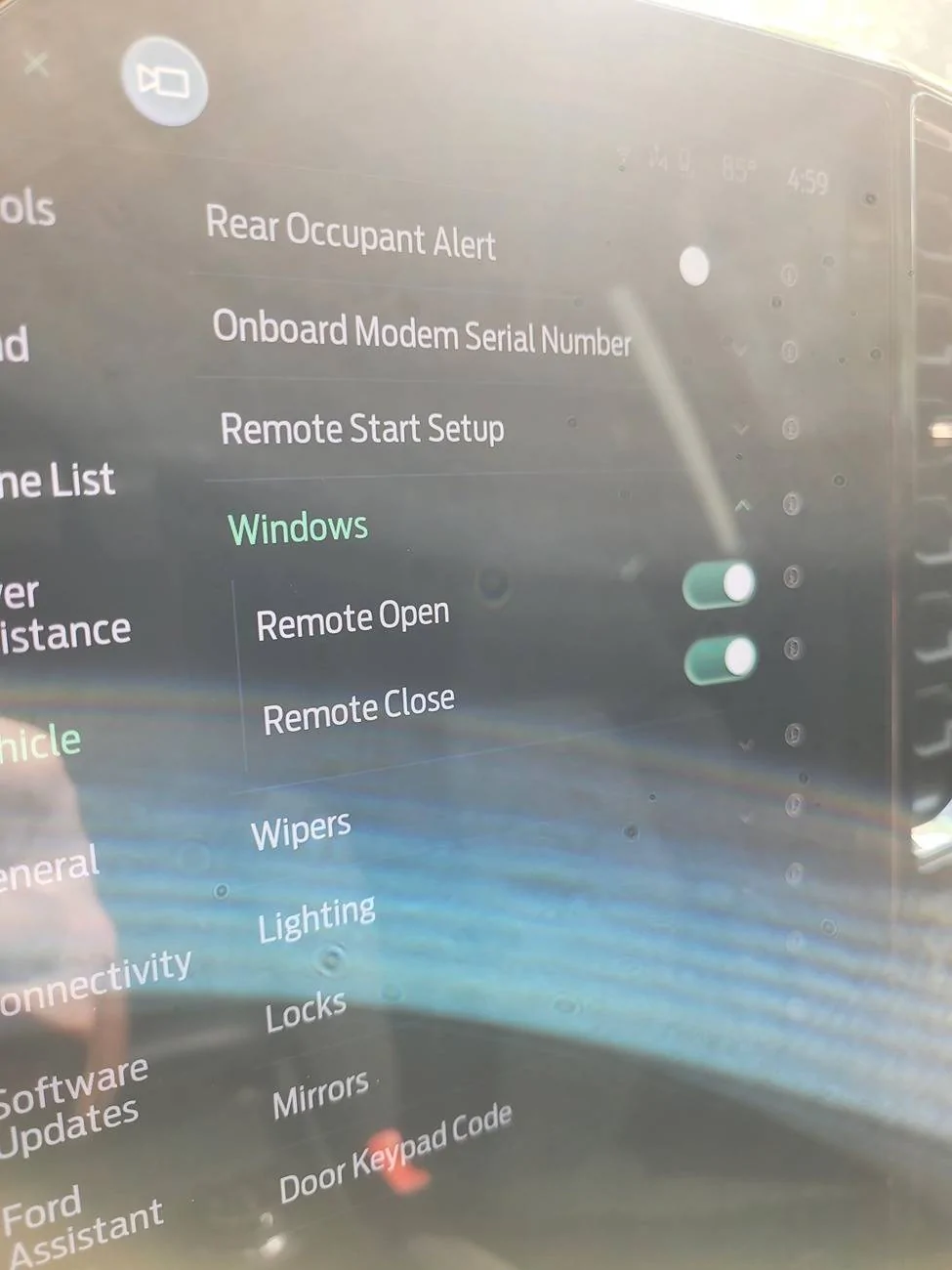 Ford Ranger Power sliding rear window not responding to remote open/close 20240528_165948