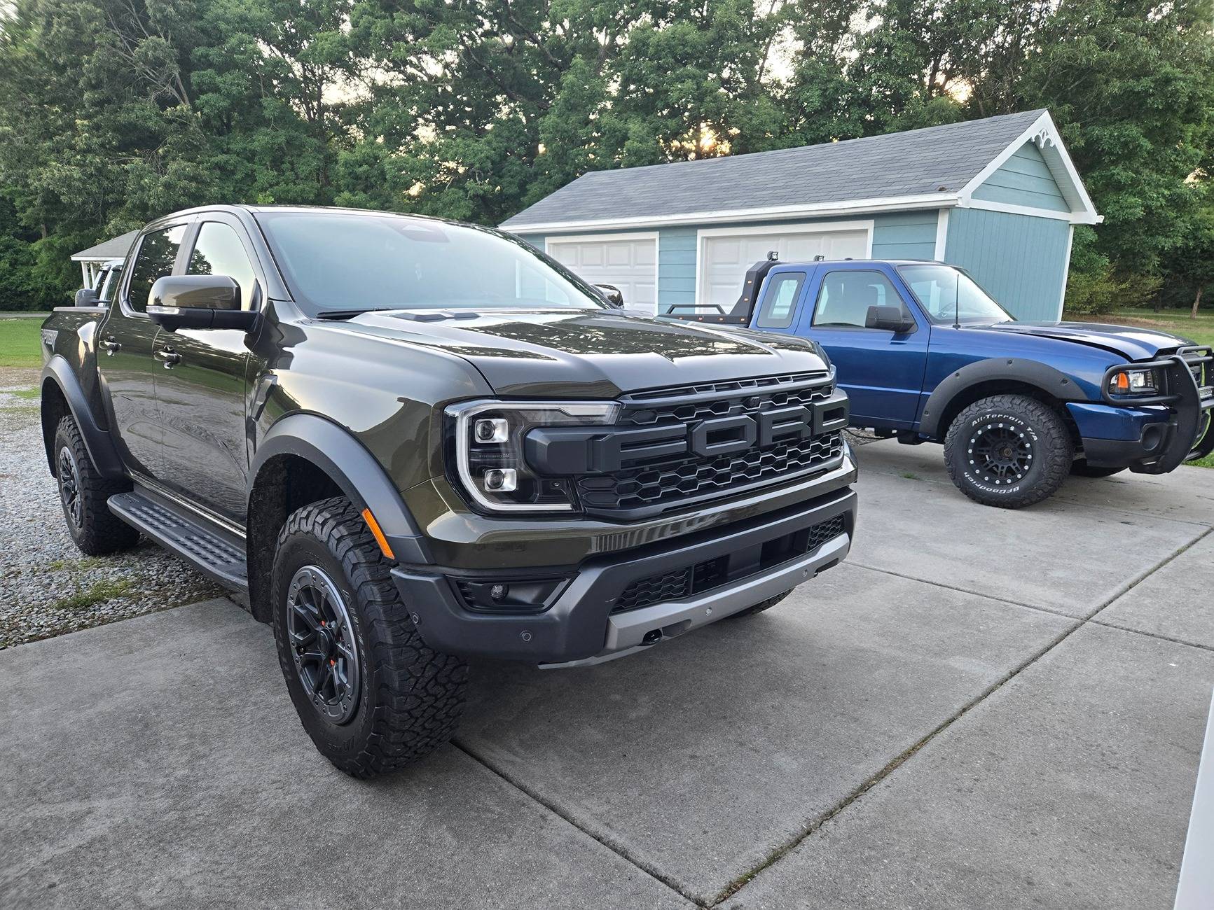 Ford Ranger 15 Year Difference 2009 <> 2024 1000009858