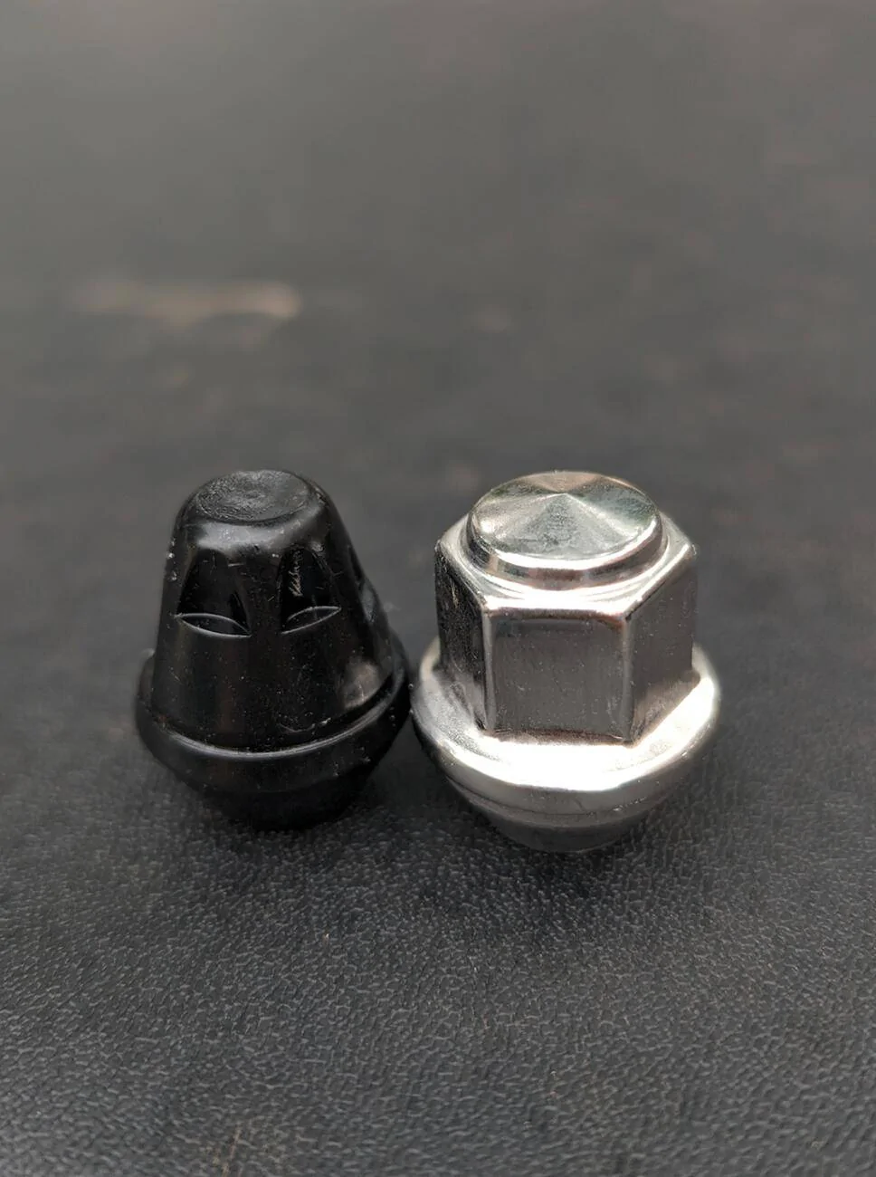 Ford Ranger Black Lug Nuts? Screenshot_20240602-213057