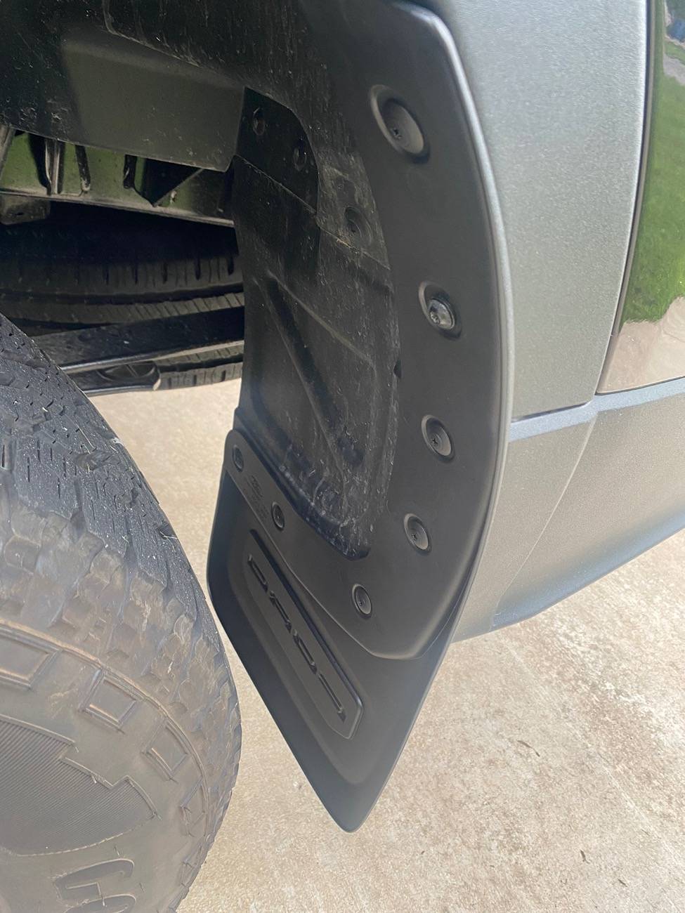 Ford Ranger 2024 Splash guards IMG_3245
