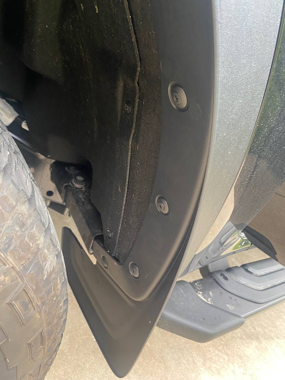Ford Ranger 2024 Splash guards IMG_3247