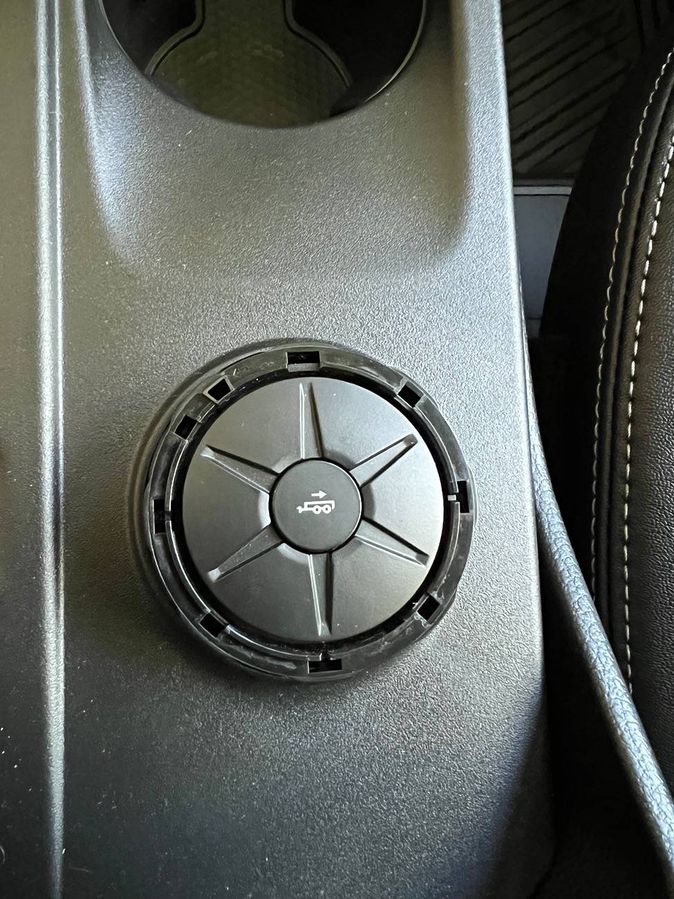 Ford Ranger No AC and no drive mode bezel IMG_1050