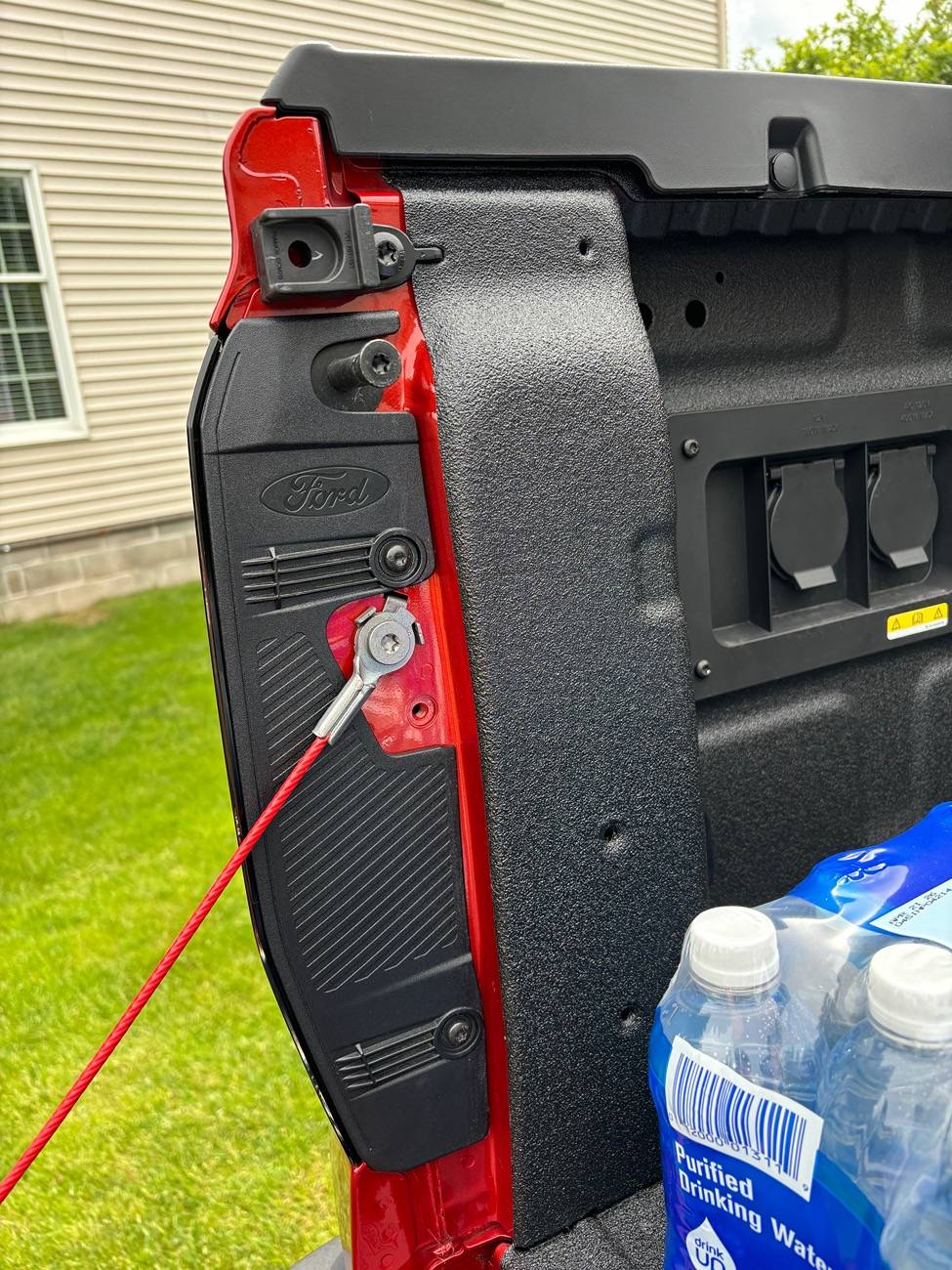 Ford Ranger Tailgate troubles -- cable being exposed upon closing IMG_7366