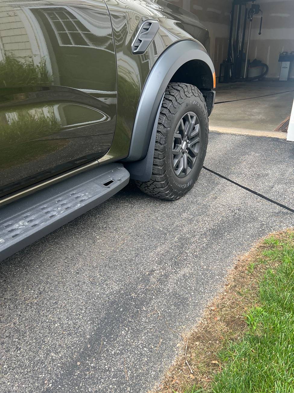 Ford Ranger Ranger Raptor Splash Guards (Redback Series) IMG_9986