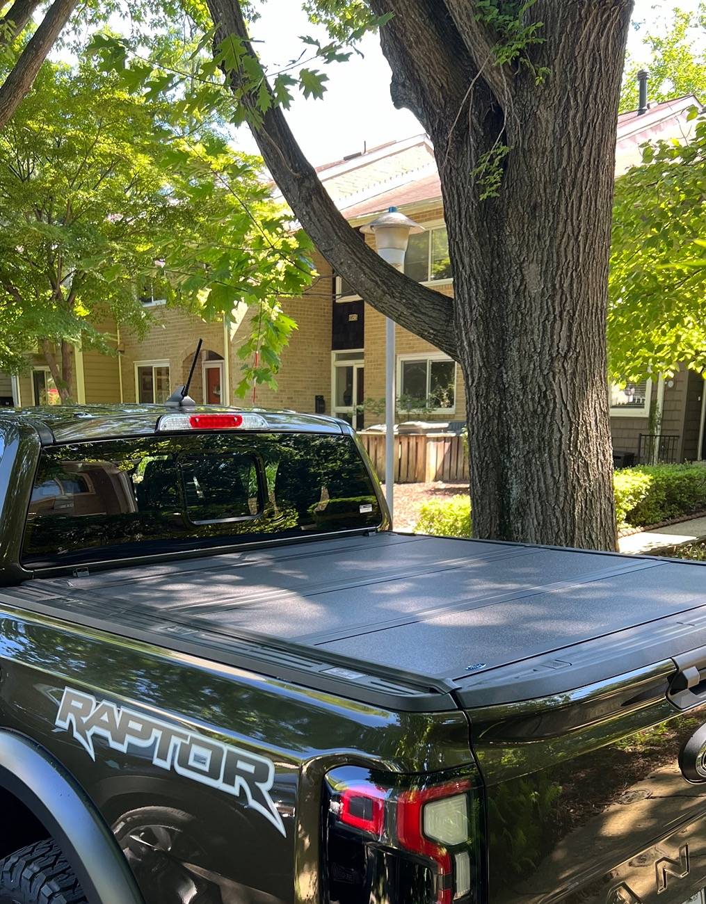 Ford Ranger New Tonneau cover IMG_0187