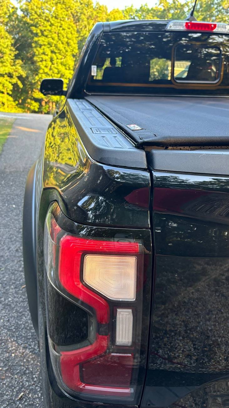 Ford Ranger New Tonneau cover IMG_0426