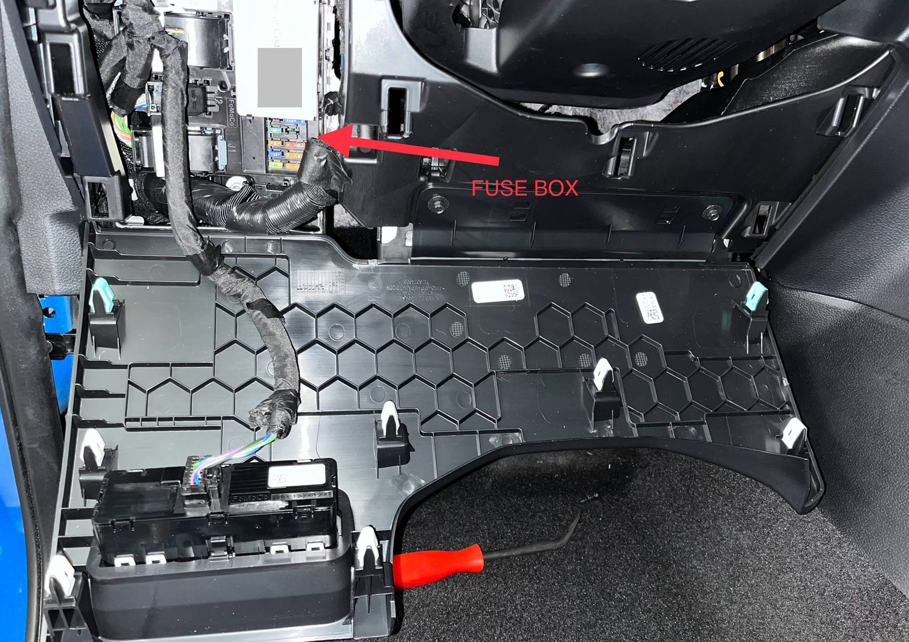 Ford Ranger HOW TO: Install dash cam using driver's side cabin fusebox, 2024 Ranger Raptor IMG_6851