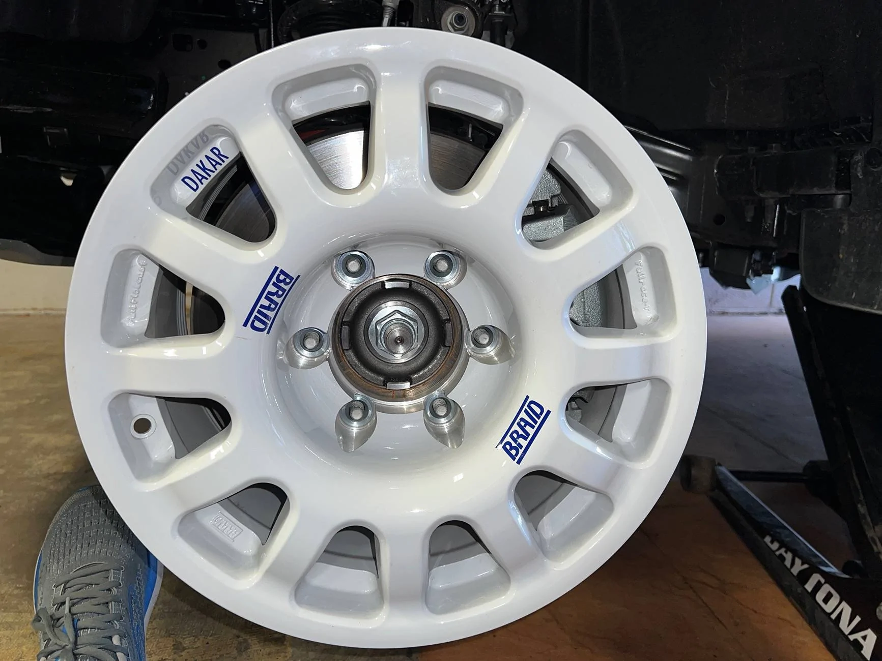 Ford Ranger 16” wheels do not fit RR IMG_0261