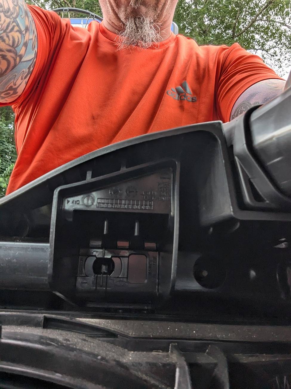 Ford Ranger Broken radiator cover piece? 1000010897