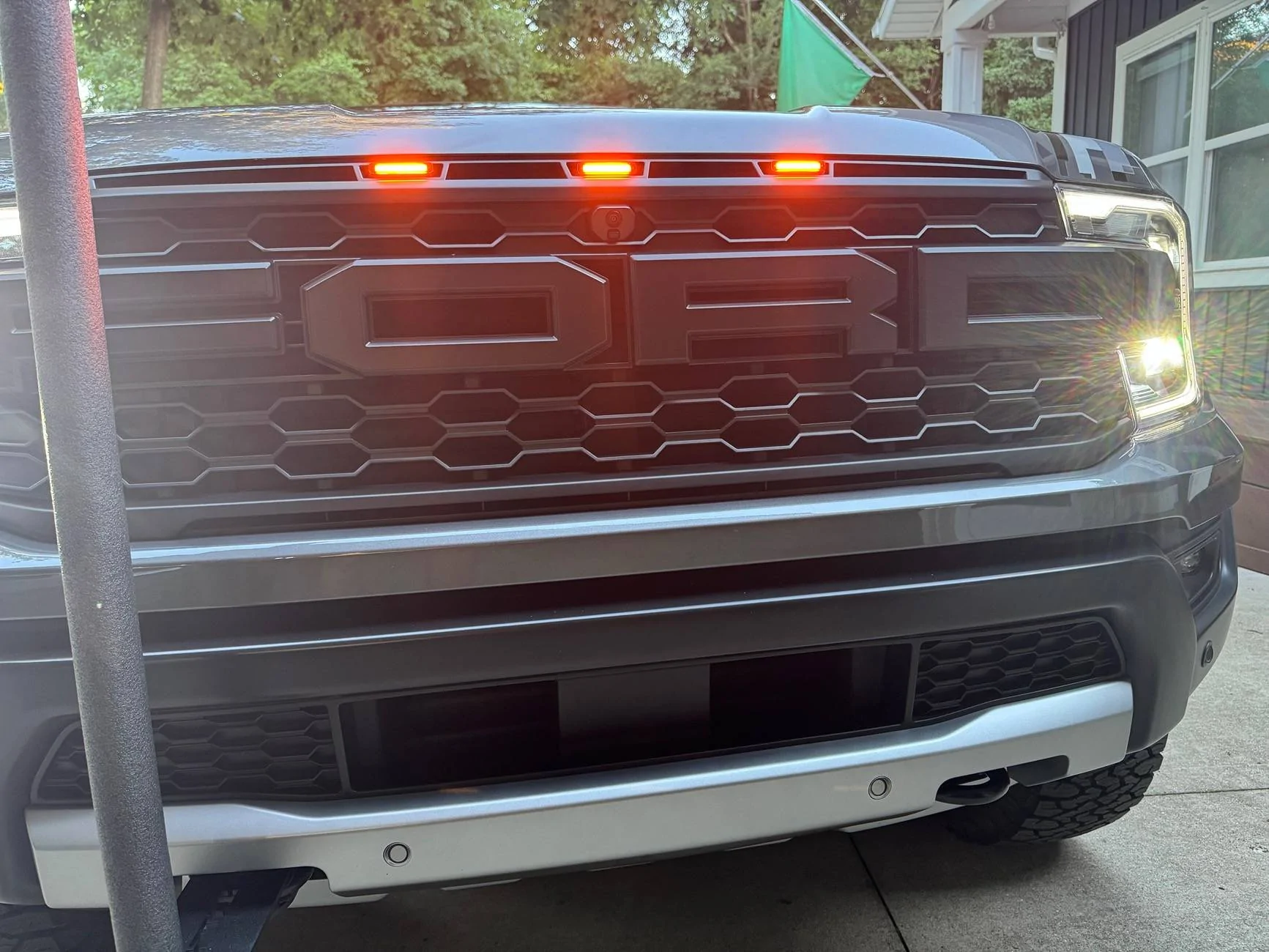 Ford Ranger Anyone happy with their grill lights? IMG_4479