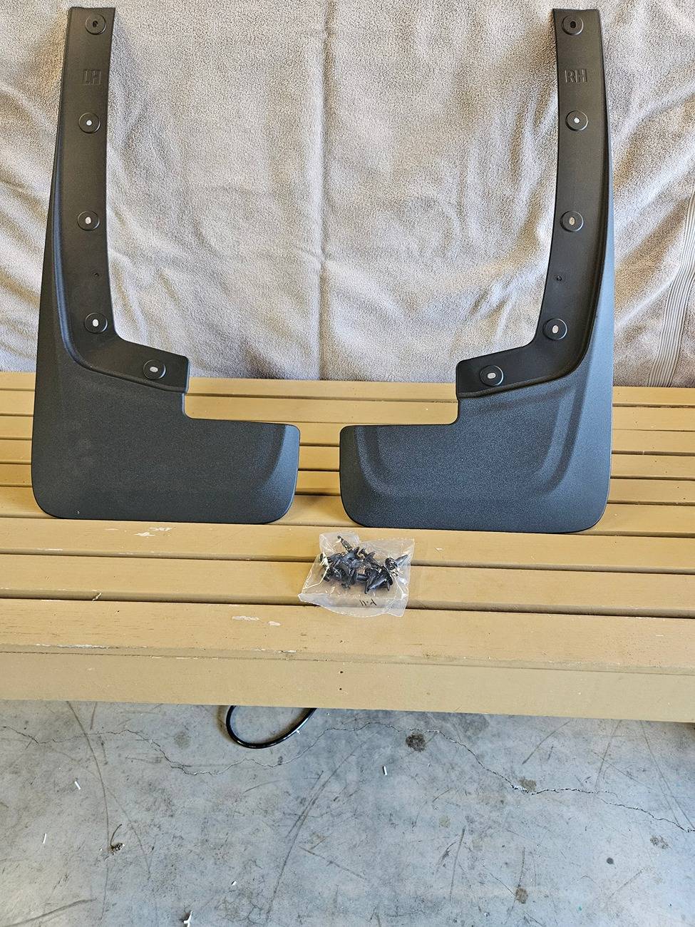 Ford Ranger Mud flaps, finally! by Motorcraft mudflaps installed 20240701_172513