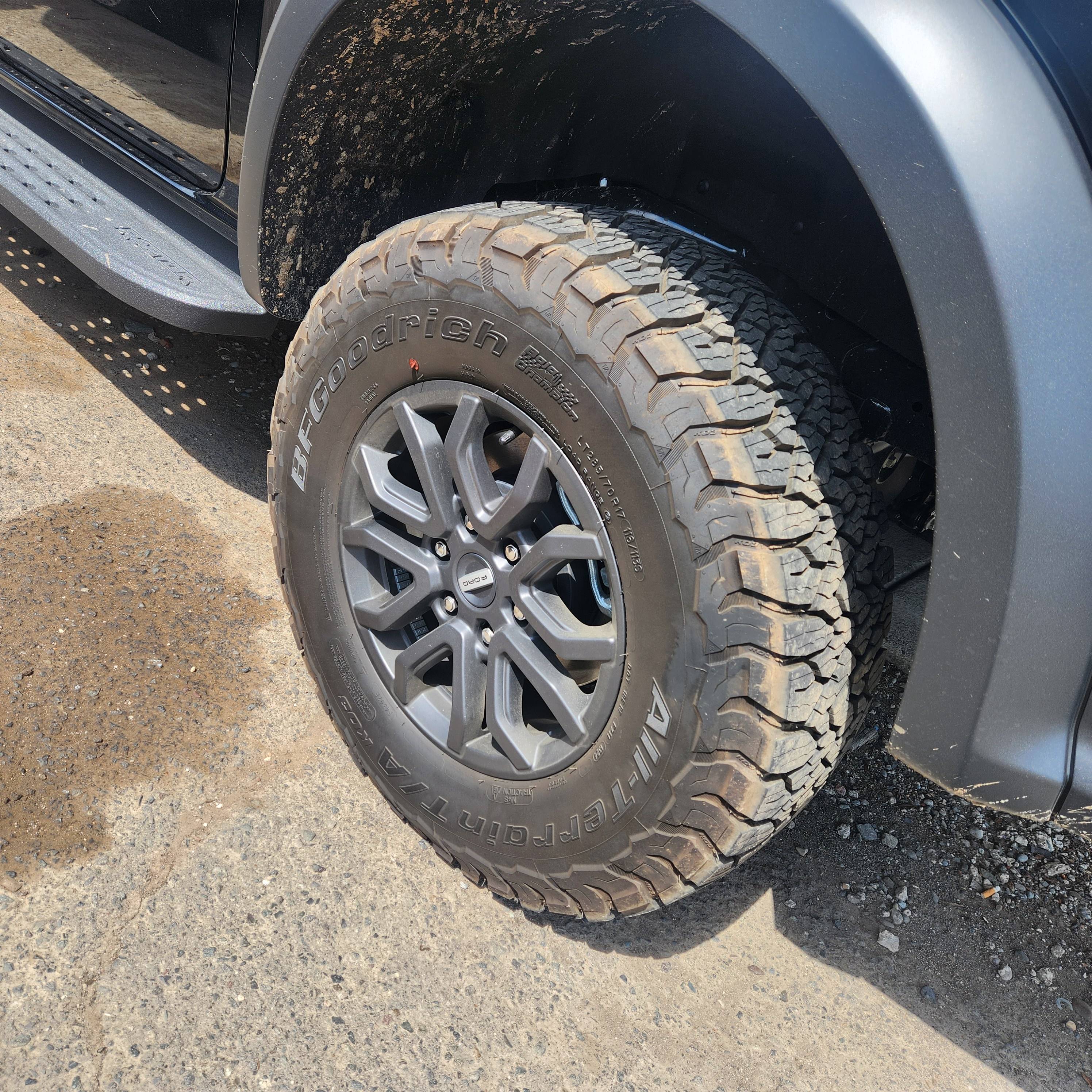 Ford Ranger Ranger Raptors wheels and tires 20240630_151703