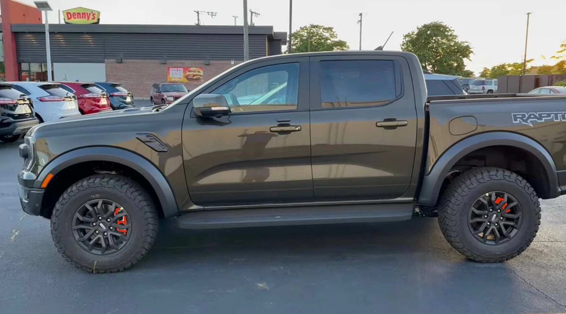 Ford Ranger Just ordered shelter green - ideal mods IMG_3016