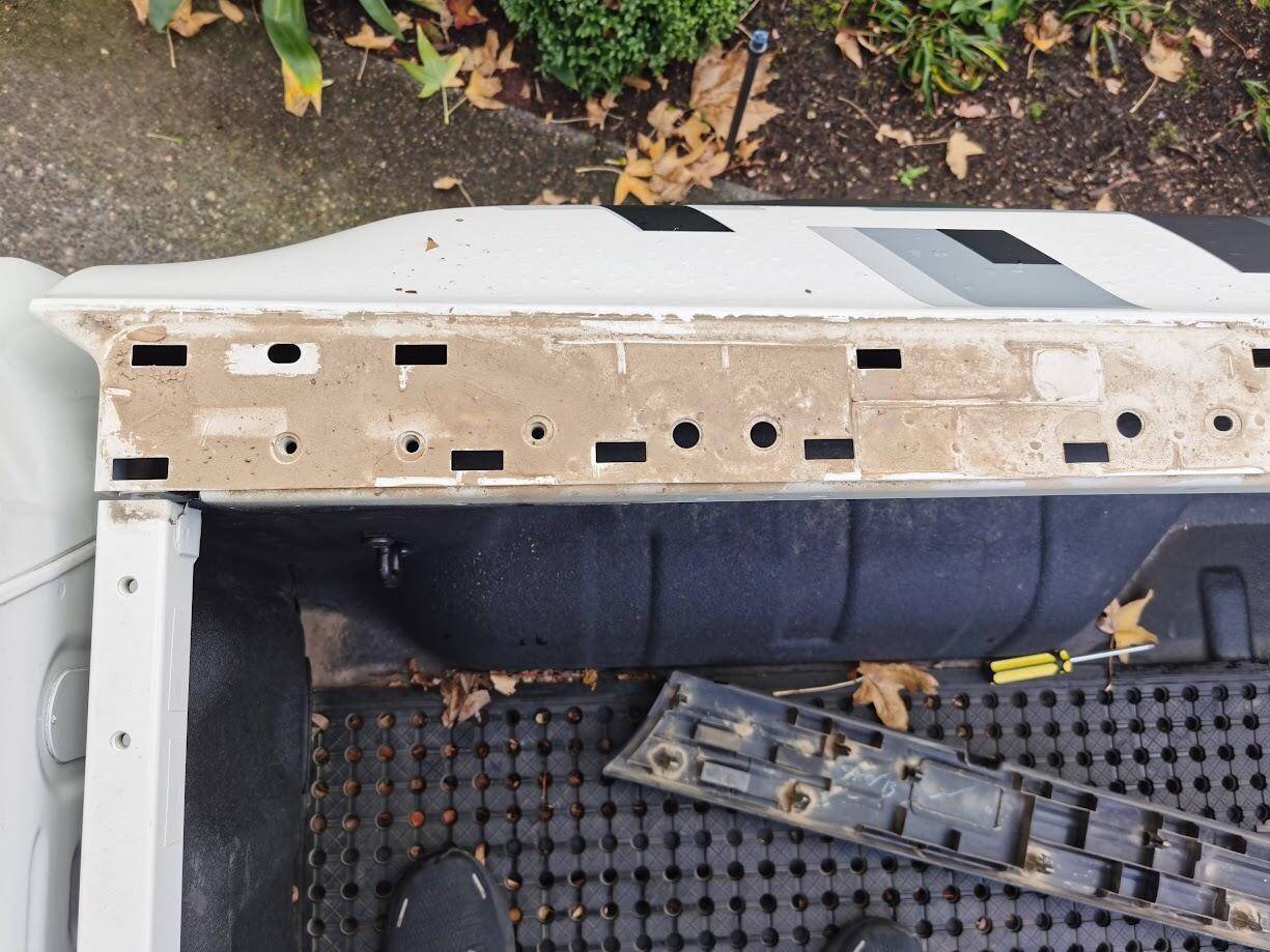 Ford Ranger Remove Plastic Bed "Rails" 1721085449551-z5