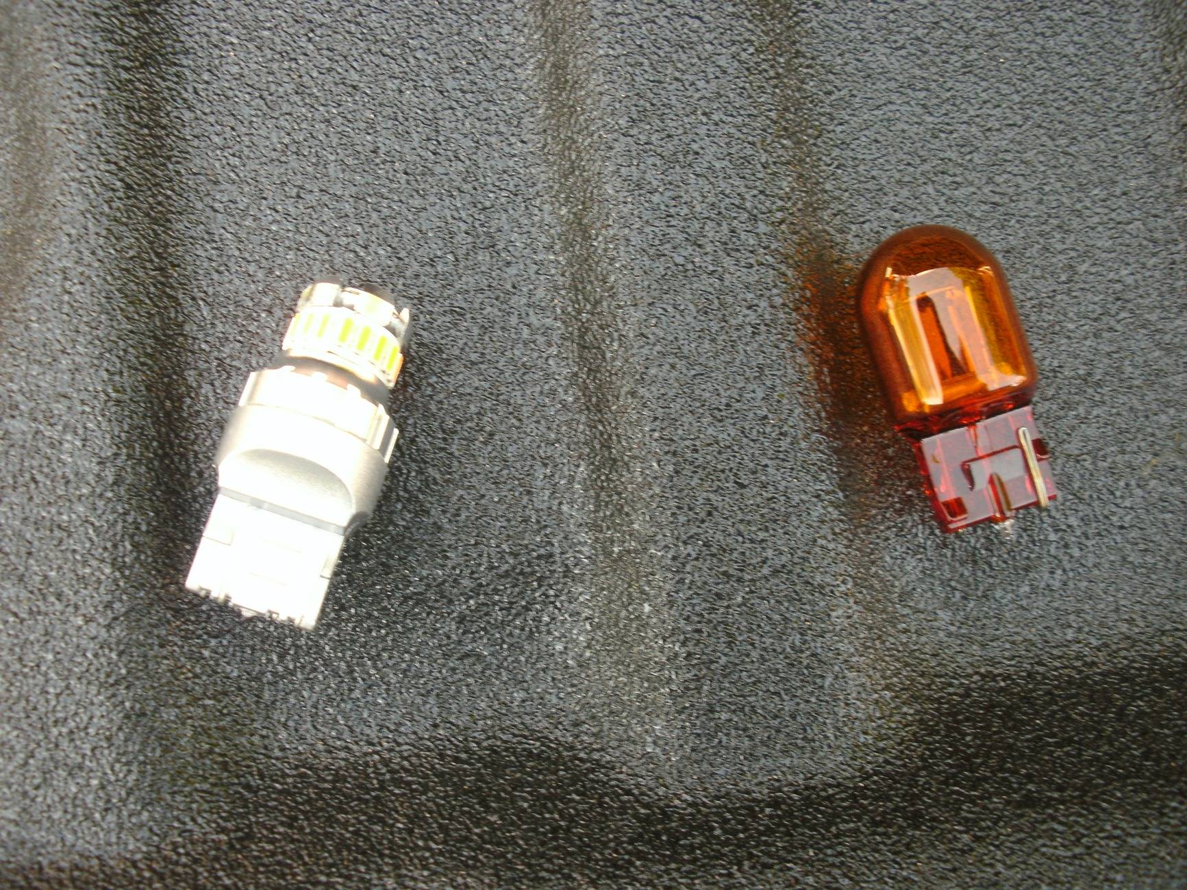 Ford Ranger Lights LED vs Halogen.JPG