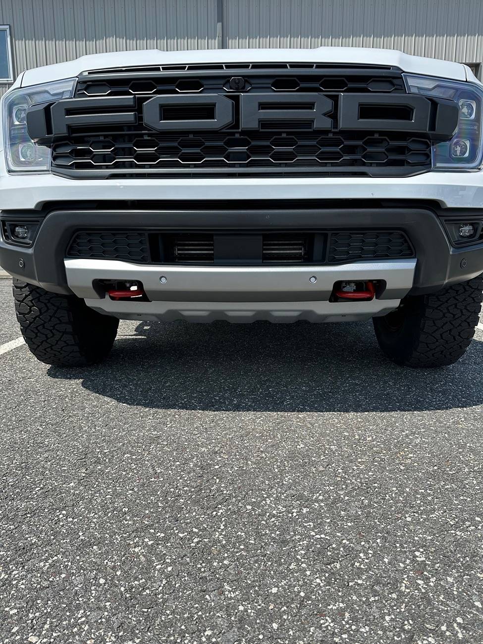 Ford Ranger Ranger Raptor red tow hooks (painted) IMG_1691