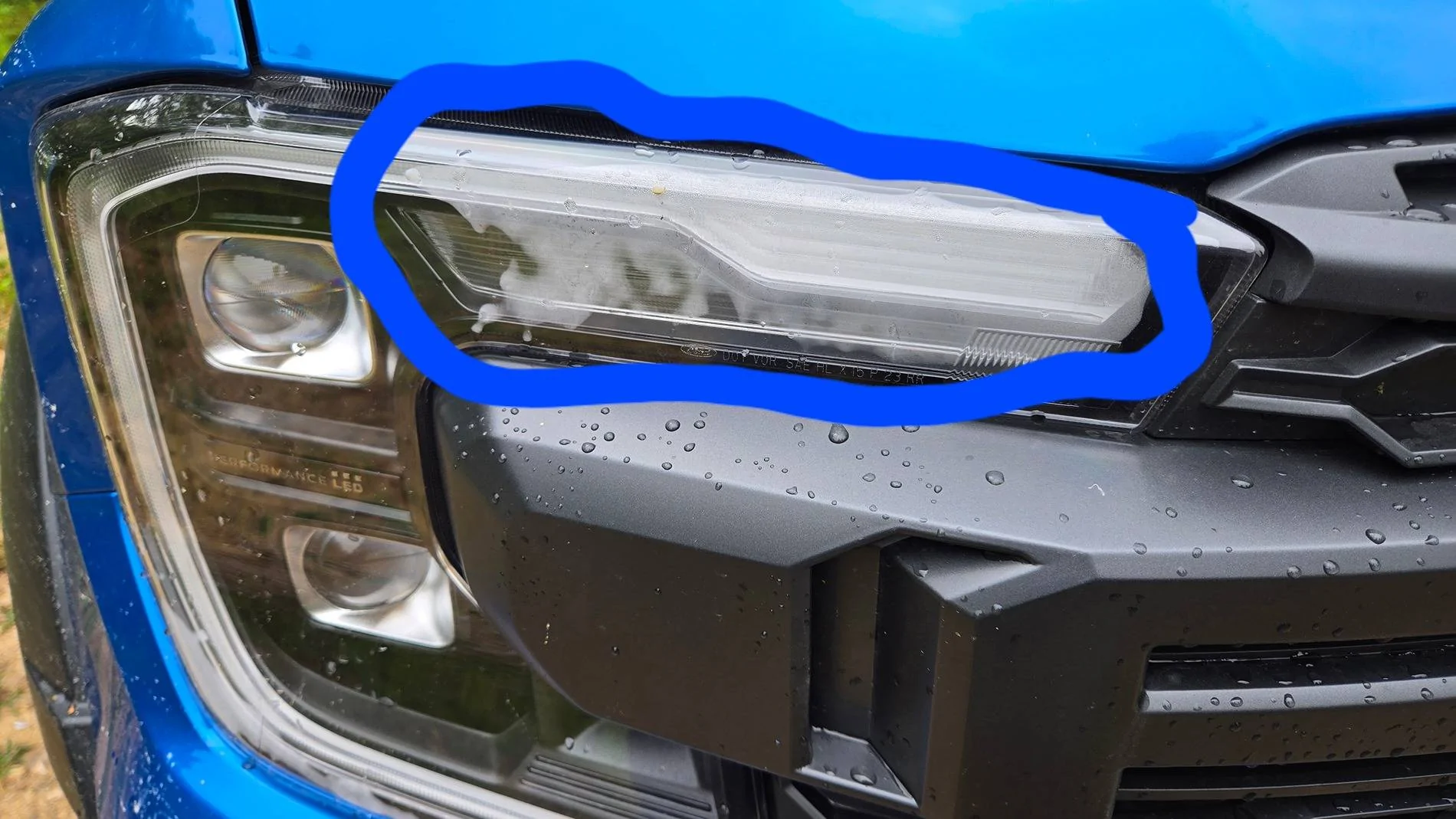 Ford Ranger Water in headlamps 20240819_100324