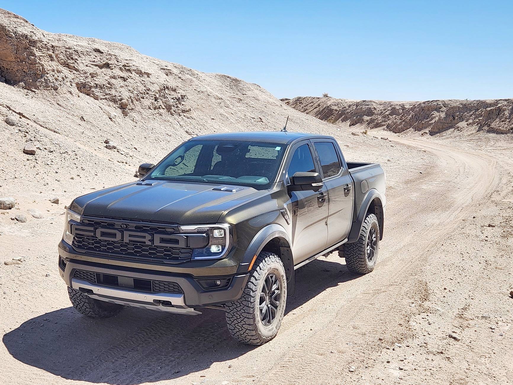 Ford Ranger Show your latest Ranger & Ranger Raptor pics! 🤳 1000007072