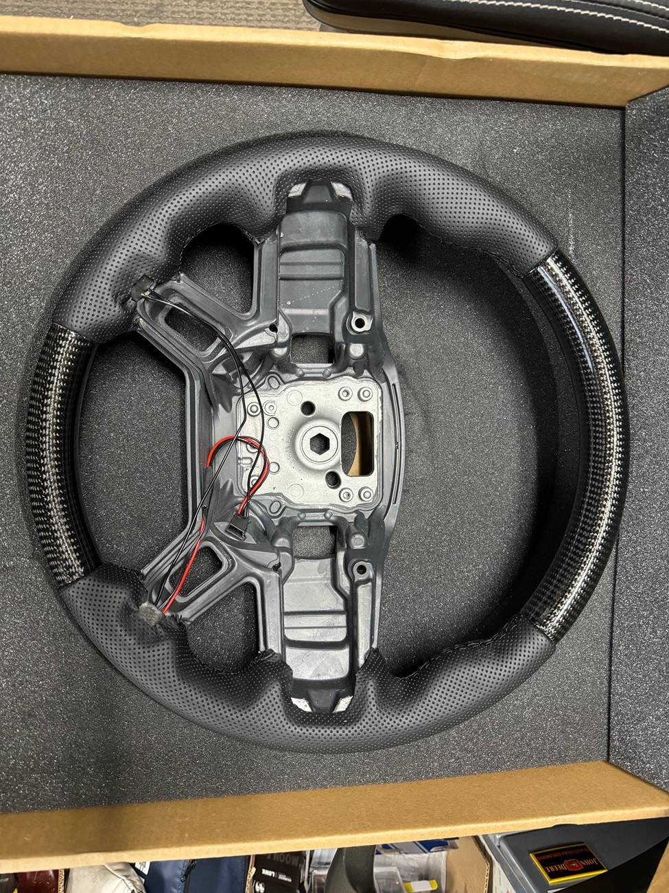 Ford Ranger Carbon Fiber Steering Wheel IMG_9298