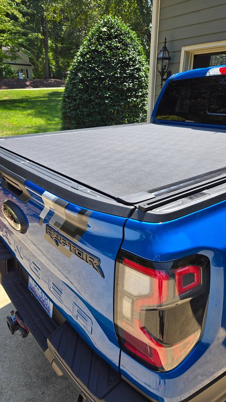 Ford Ranger Tonneau  cover shopping today 20240829_132149