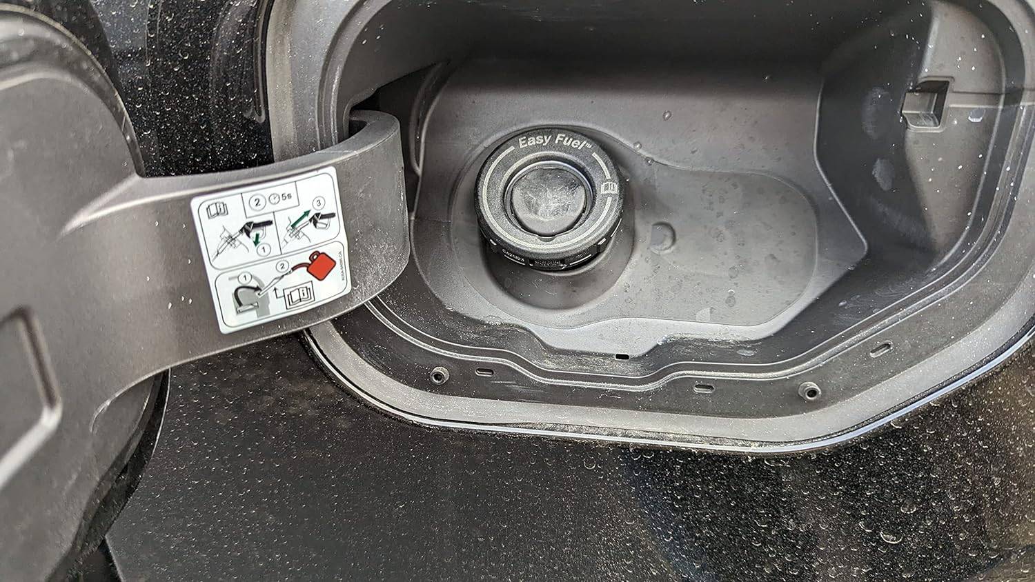 Ford Ranger Additional Fuel Cap IMG_1201