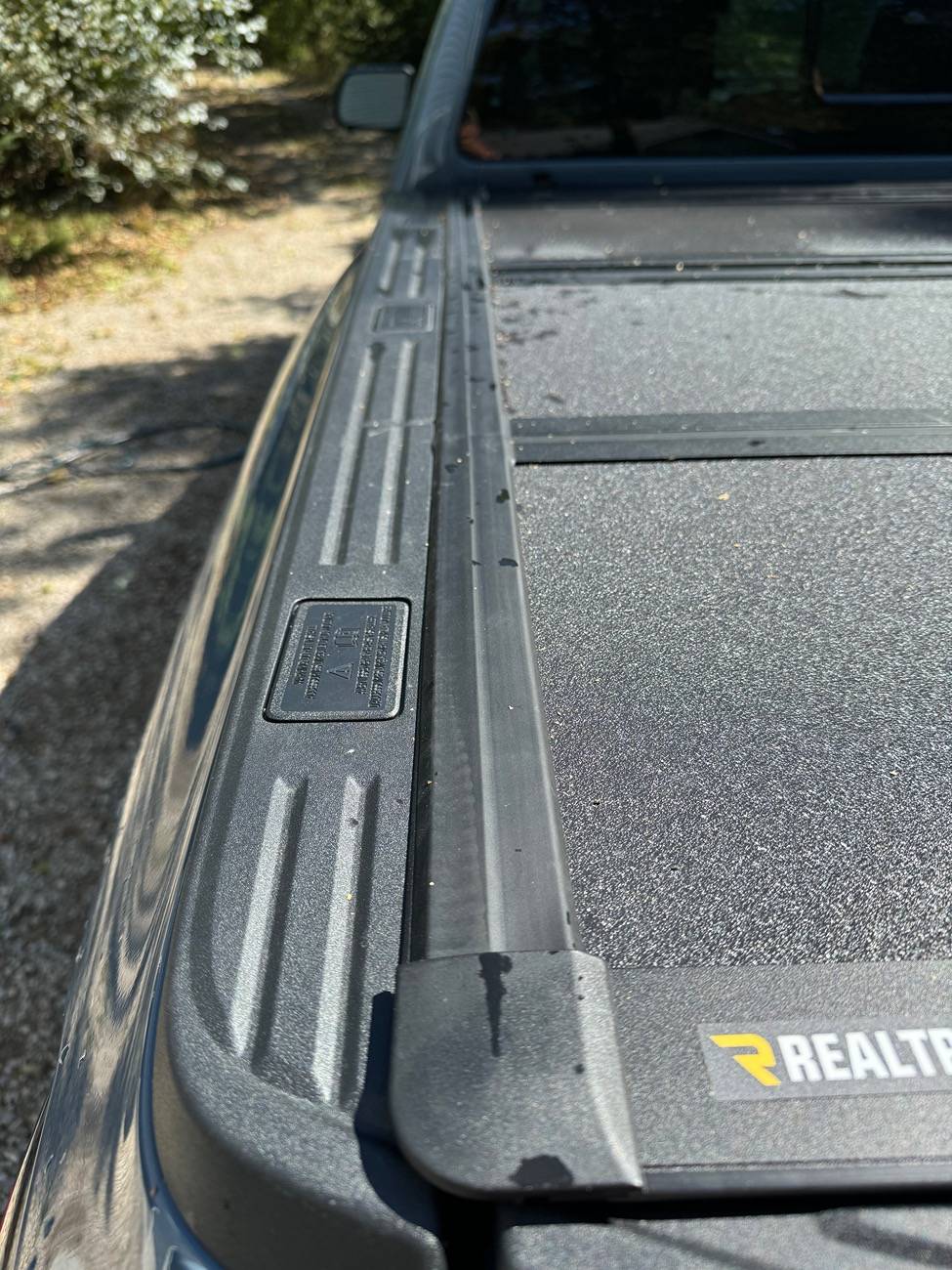 Ford Ranger I just purchased my 2024 Lariat and I'm in love - need some bed cover suggestions! IMG_5266