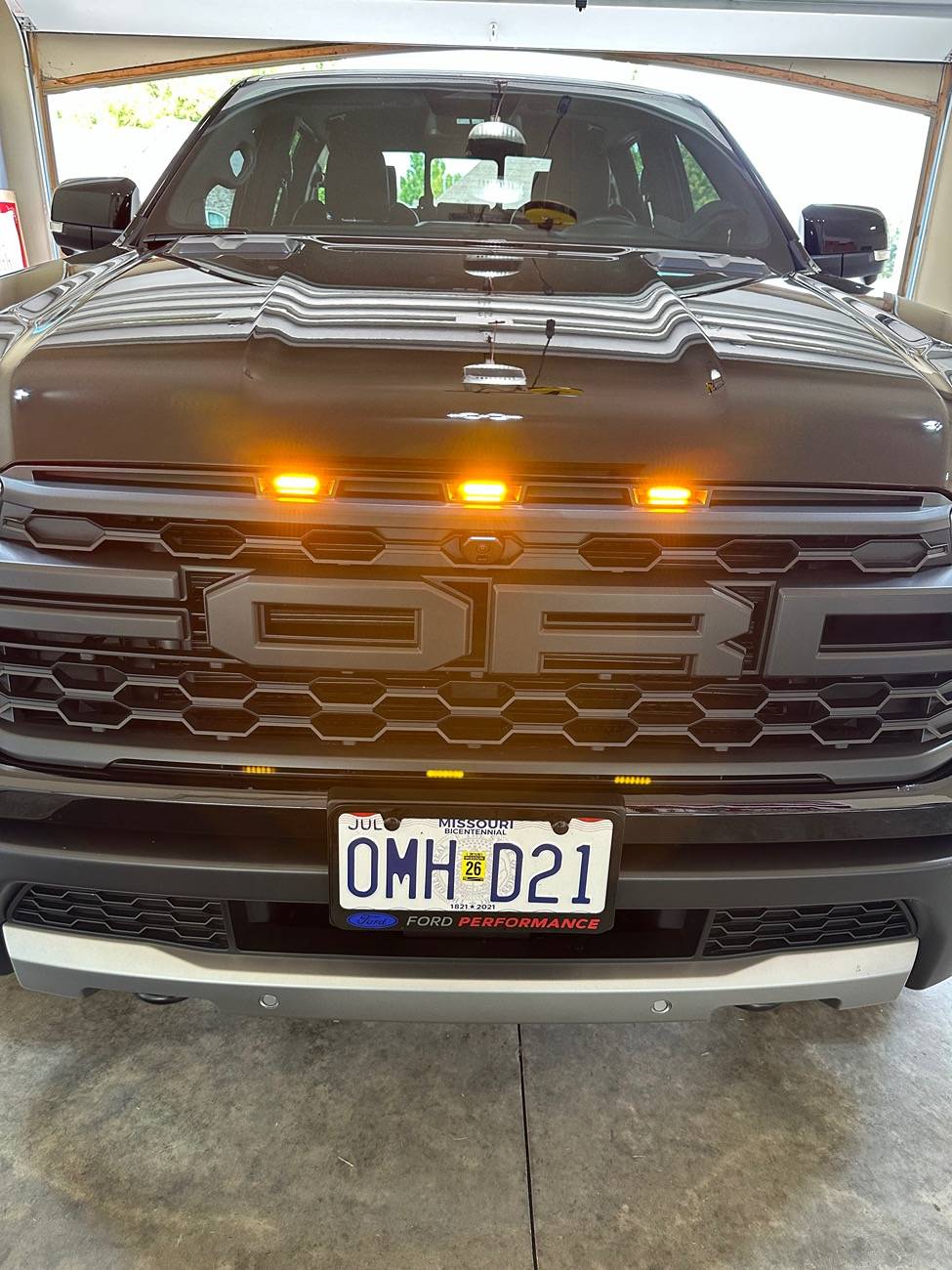 Ford Ranger Amber Lights for top of Ranger Raptor grille? IMG_4913