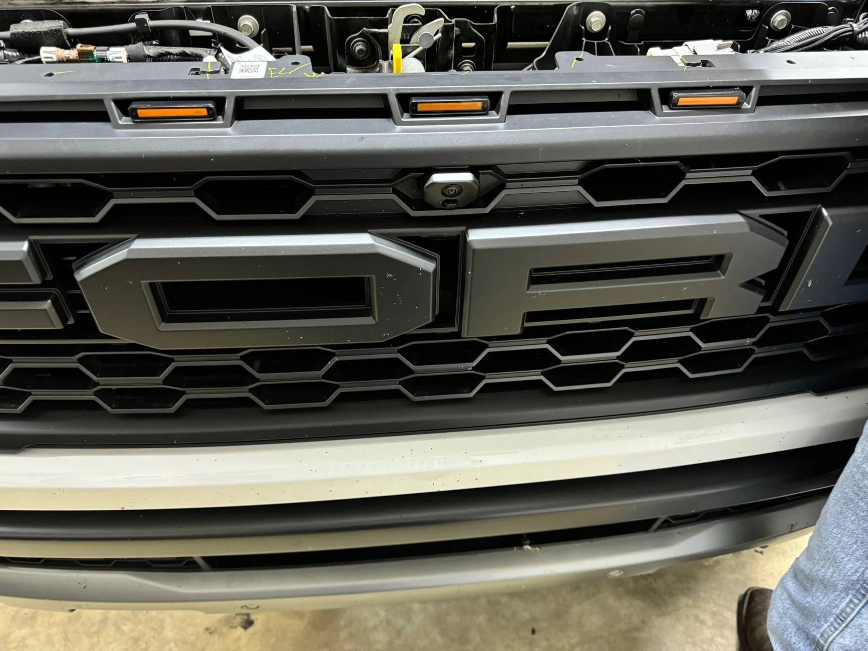 Ford Ranger Amber Lights for top of Ranger Raptor grille? IMG_9014