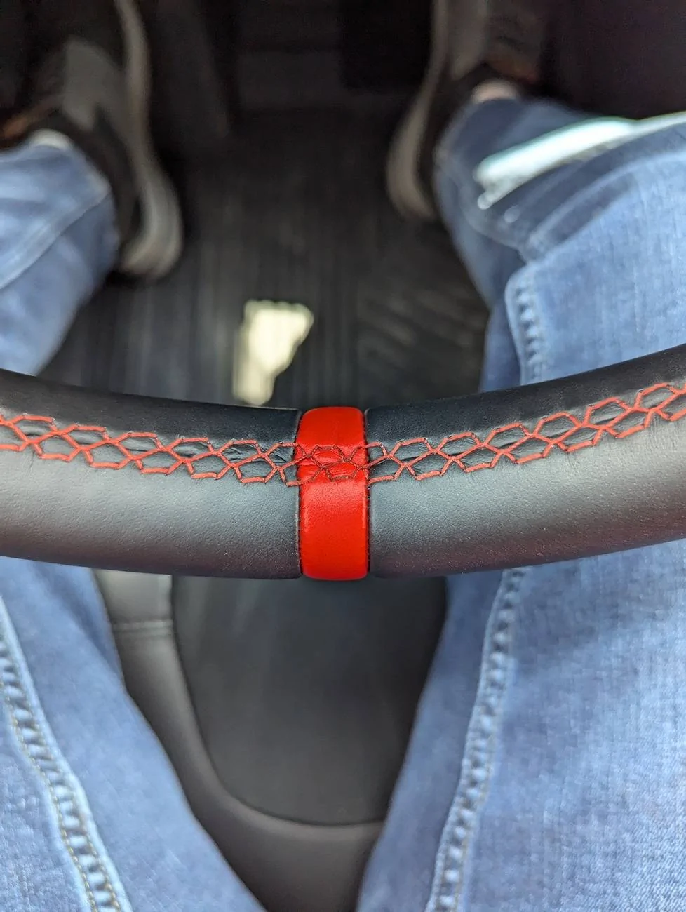 Ford Ranger Am I crazy or is this crooked? 1000013406