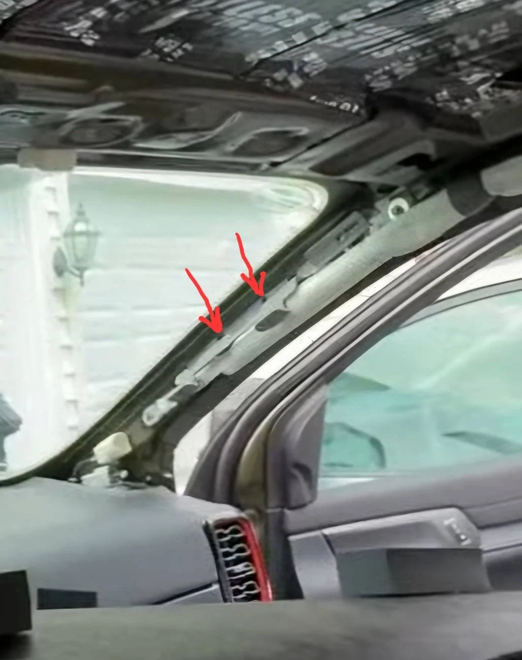 Screenshot_20240924_172608_YouTube.webp