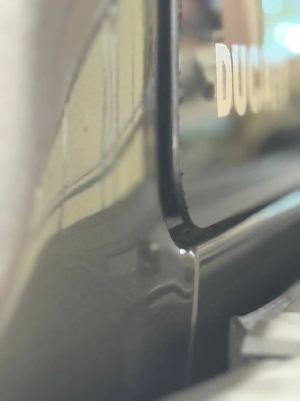 Ford Ranger Rear Window Gap Normal? IMG_2010