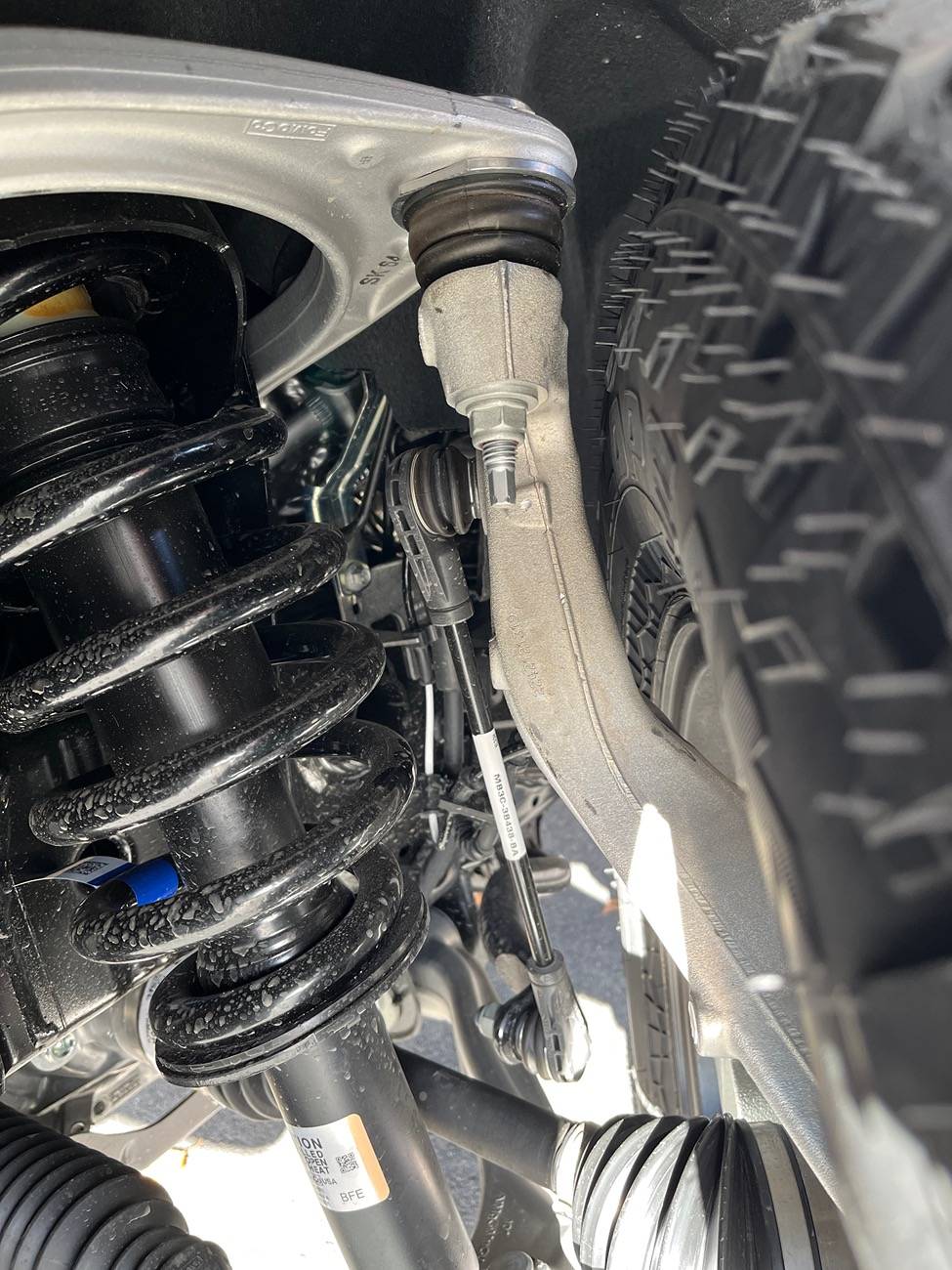 Ford Ranger Do 265/70/17 Wildpeak AT4/W tires fit FX4 Ranger? IMG_1129