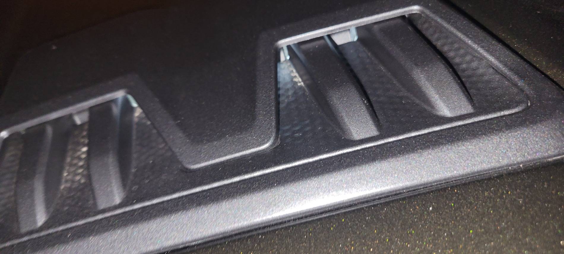 Ford Ranger Are Hood Vents Functional Ranger Raptor 20241011_204947