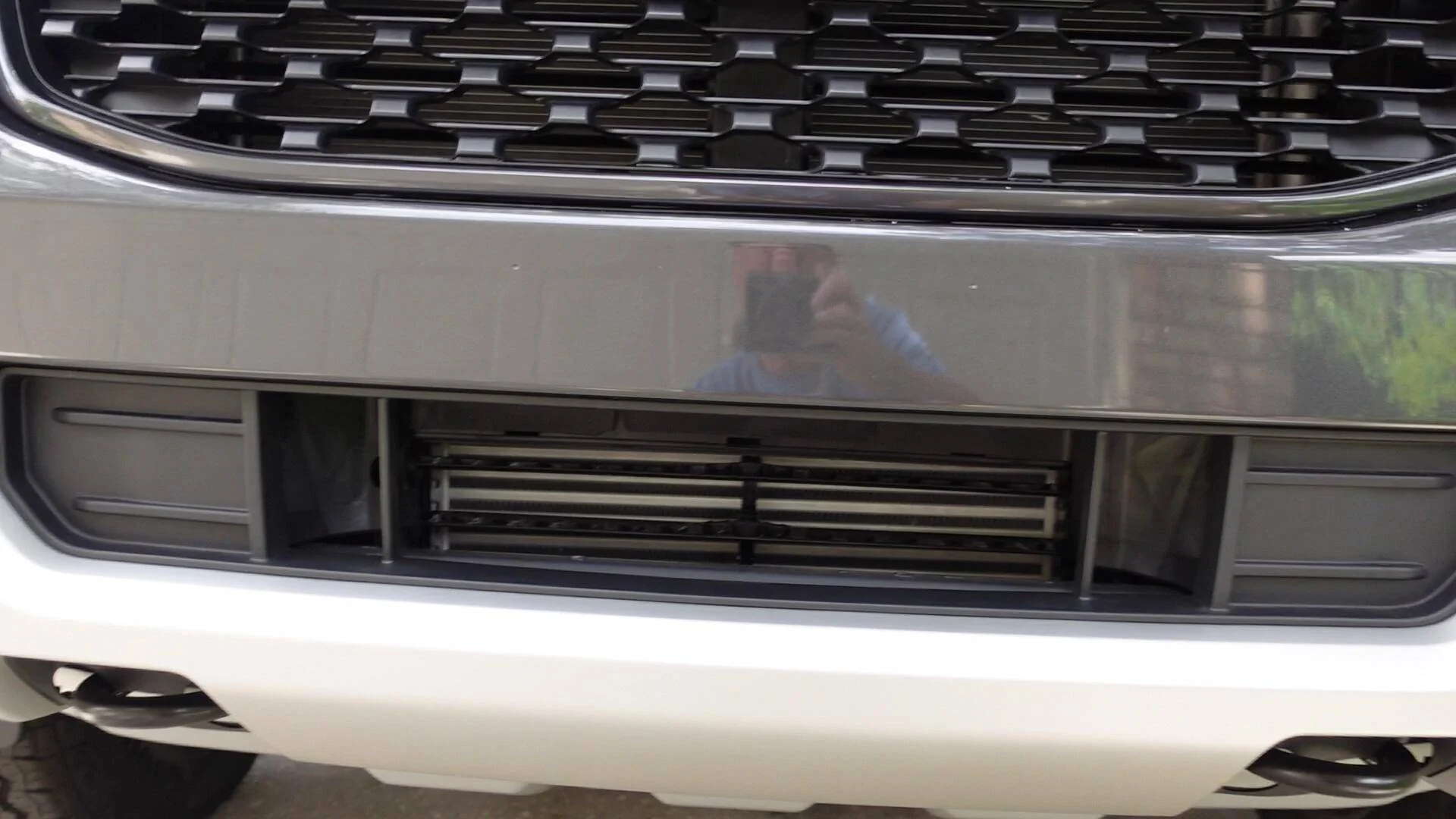 Ford Ranger Does your Ranger XLT lower bumper air inlet look like this? Front lower intak