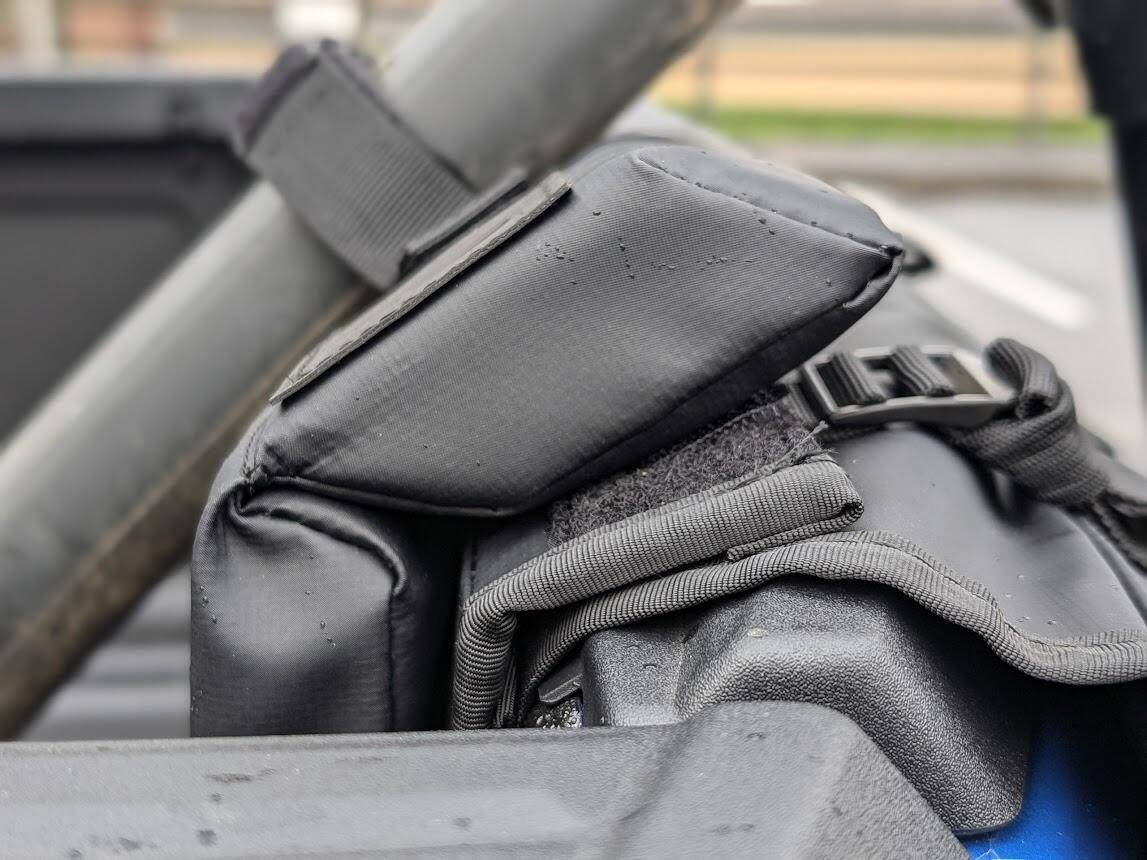 Ford Ranger Raceface T3 / Fox Mission Tailgate pad installed 1729978149641-5a
