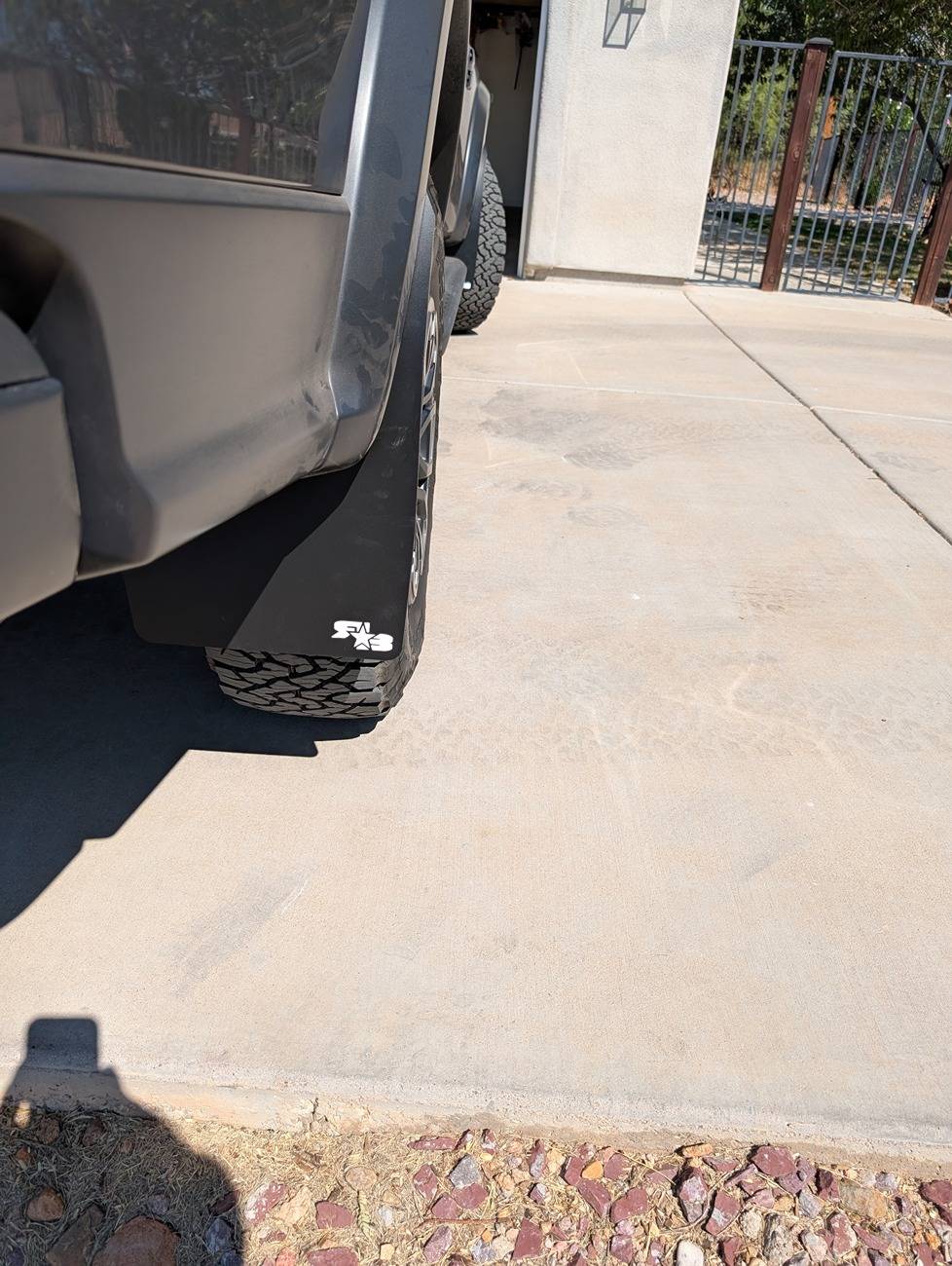 Ford Ranger Post your mud flaps PXL_20241006_180000605
